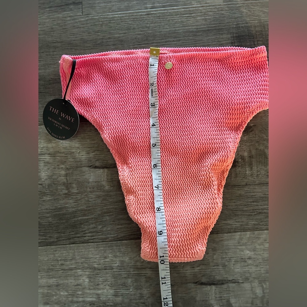 NWT Victoria’s Secret “The Wave “ Bikini Bottom - Picture 6 of 6